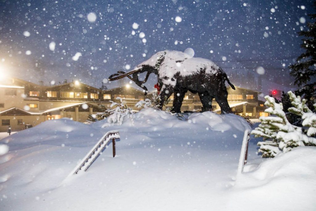 How the mountains of California make natural snow
