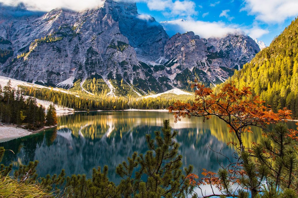 7 Beautiful Alpine Lake Hikes in Colorado