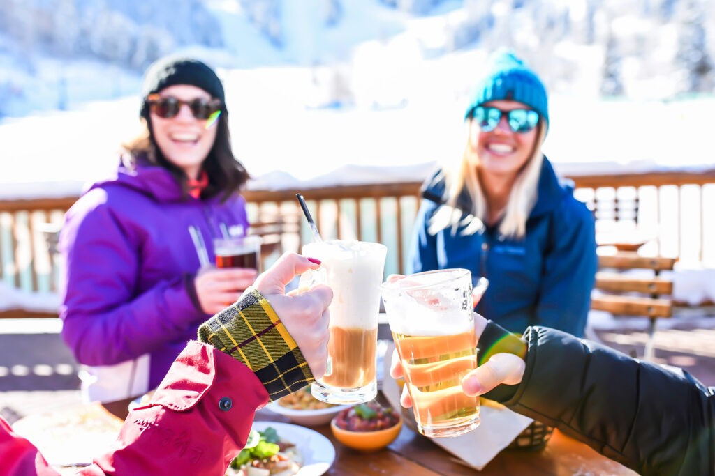 How to Enjoy an Alcohol-Free Ski Trip