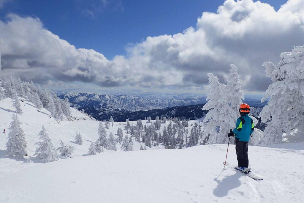 The Most Affordable Ski Resorts in the Pacific Northwest