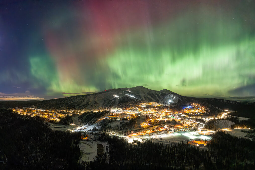North America Ski Resorts Where You Can See the Northern Lights
