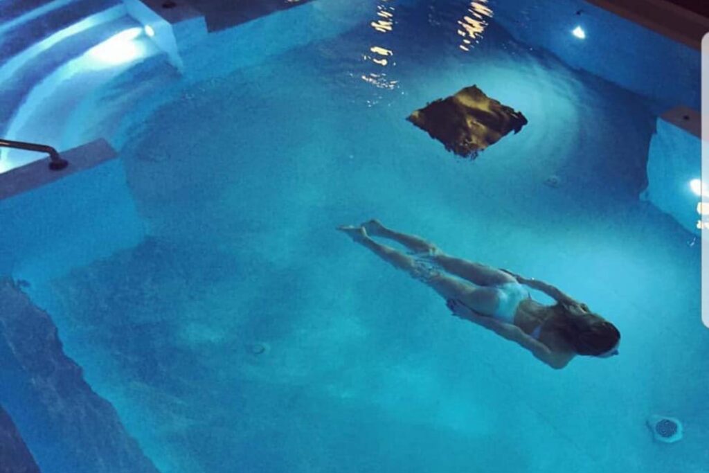 Five ski hotels with swimming pools