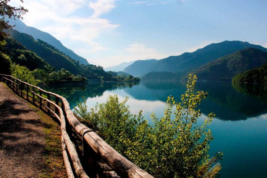 Die schönsten Seen im Trentino: Baden in den Bergen