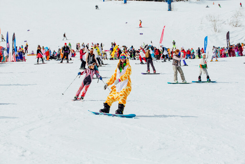 Über Karneval zum Skifahren und Snowboarden
