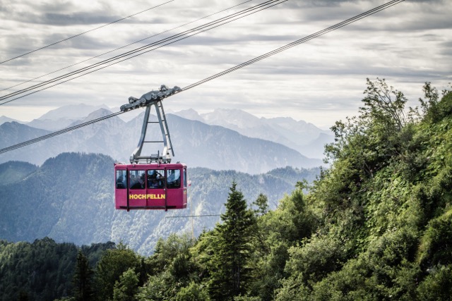 Mit der Bergbahn zur Wandergaudi: Gipfelglück im Chiemgau