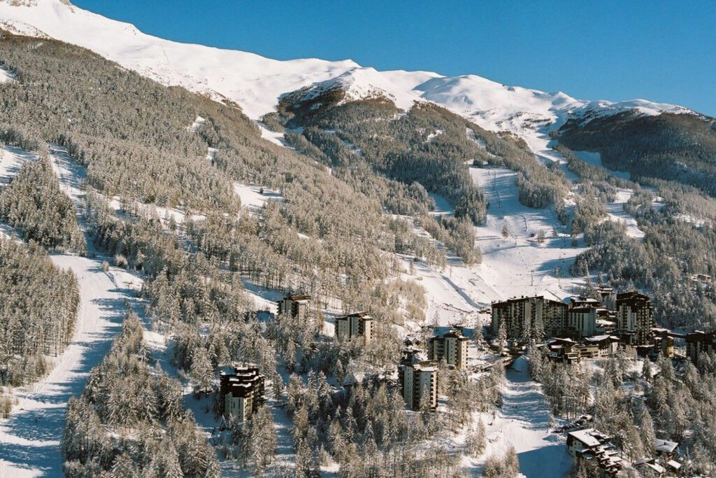 Hautes-Alpes : Les Orres vs Orcières Merlette 1850