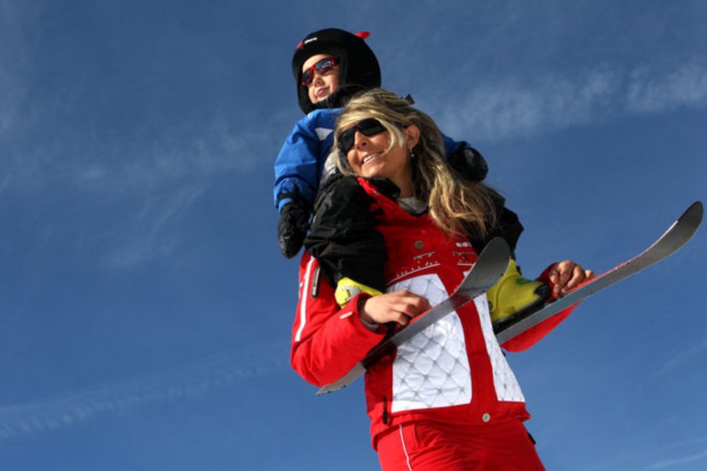 Mettre vos enfants sur des skis: comment s&rsquo;y prendre ?